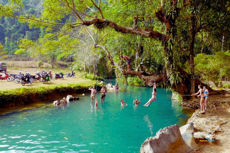 Tourists swimming at Blue Lagoon in Vang Vieng Laos – Auasia Travel